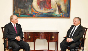 The Foreign Affairs Minister of Armenia Edward Nalbandian received the Mayor of Montréal Gérald Tremblay
