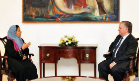 The Armenian Foreign Minister Edward Nalbandian received the Minister of Foreign Trade of the United Arab Emirates