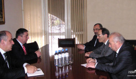 Deputy Minister Kocharian meets with the Ambassador of Georgia