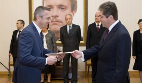 Ambassador Shoyan presented his credentials to the President of Bulgaria