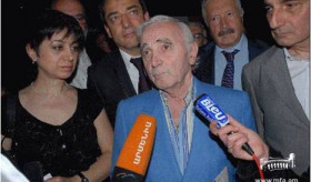Charles Aznavour square opens in Valance