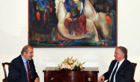 Minister Nalbandian received director for Continental Europe of the Foreign Ministry of France