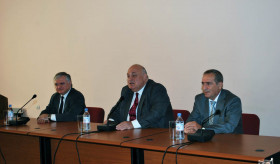 Minister Nalbandian lecture at YSU