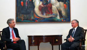 Minister Nalbandian received US Deputy Secretary of State
