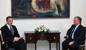 Minister Nalbandian meets with Norwegian FM