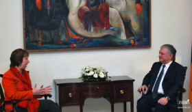 Minister Nalbandian meets with lady Ashton