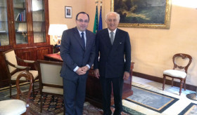 Ambassador Karapetian met with Italian minister for tourism and sport 