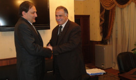 Ambassador Melkonian's meeting with the Alexandria's Governor 