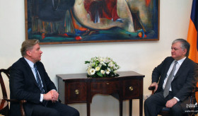 Minister Nalbandian meets with Lithuanian FM