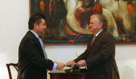 Minister Nalbandian received the Ambassador of Ecuador