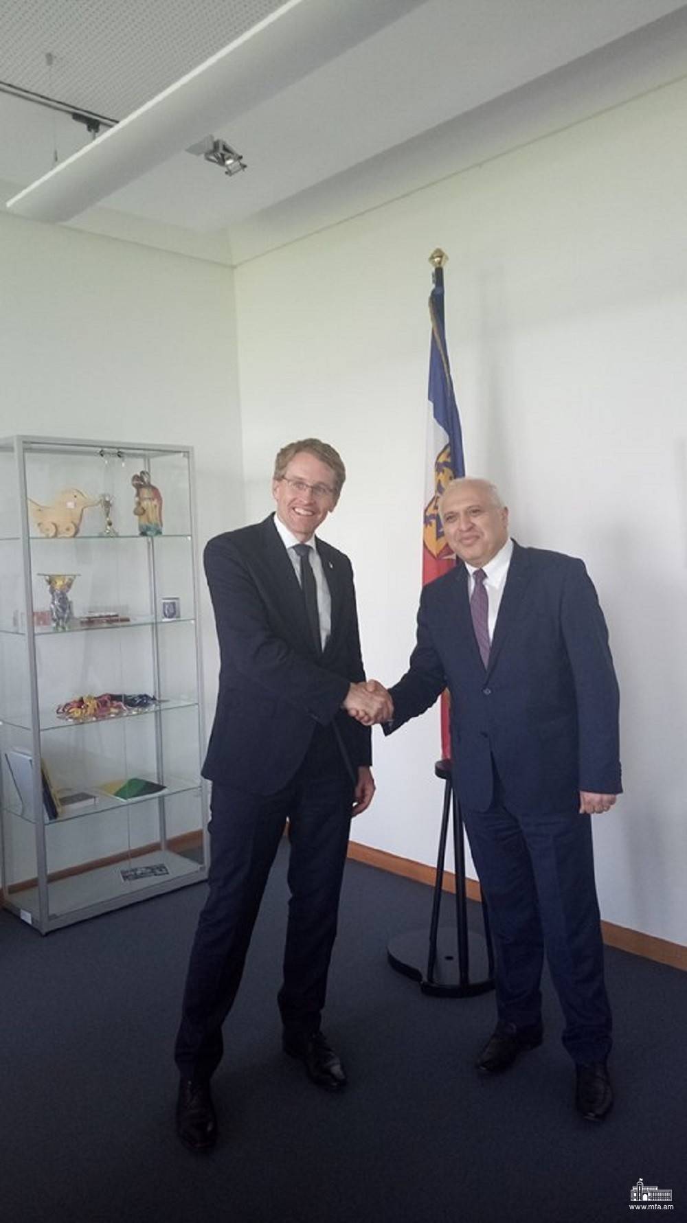 ԳԴՀ- ում ՀՀ դեսպան Աշոտ Սմբատյանի այցը Շլեզվիգ-Հոլշտայն երկրամաս