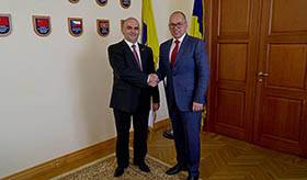 Օդեսայում ՀՀ գլխավոր հյուպատոսի և Օդեսայի մարզպետի հանդիպումը