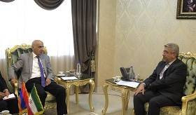 ԻԻՀ-ում ՀՀ դեսպան Արտաշես Թումանյանի հանդիպումը ԻԻՀ էներգետիկայի նախարարի հետ
