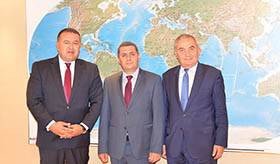 Ռումինիայում ՀՀ դեսպան Սերգեյ Մինասյանի հանդիպումը Ռումինիայի Առևտրաարդյունաբերական պալատի նախագահ Միհայ Դարաբանի հետ