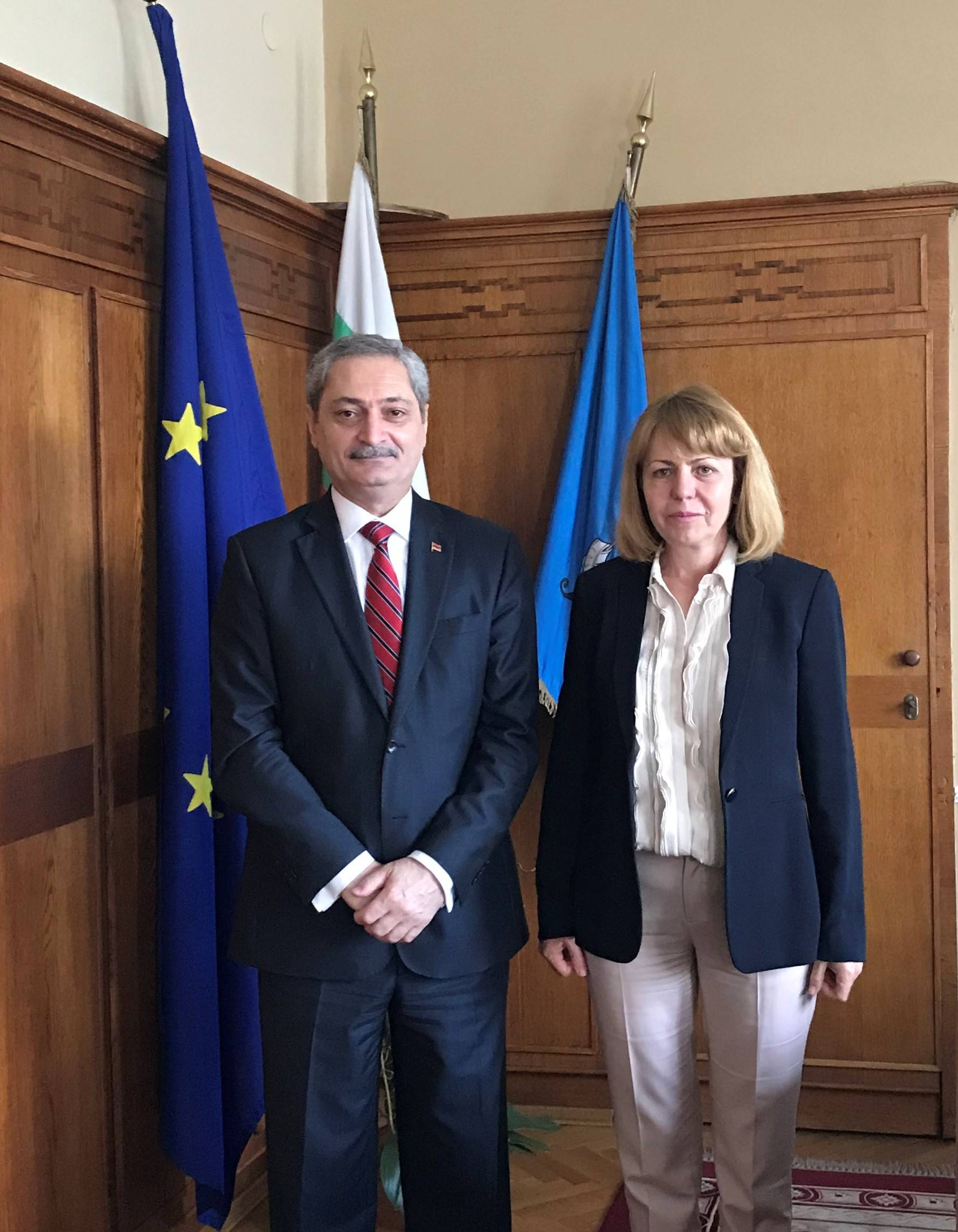 Դեսպան Սարգսյանի հանդիպումը Սոֆիայի քաղաքապետի հետ