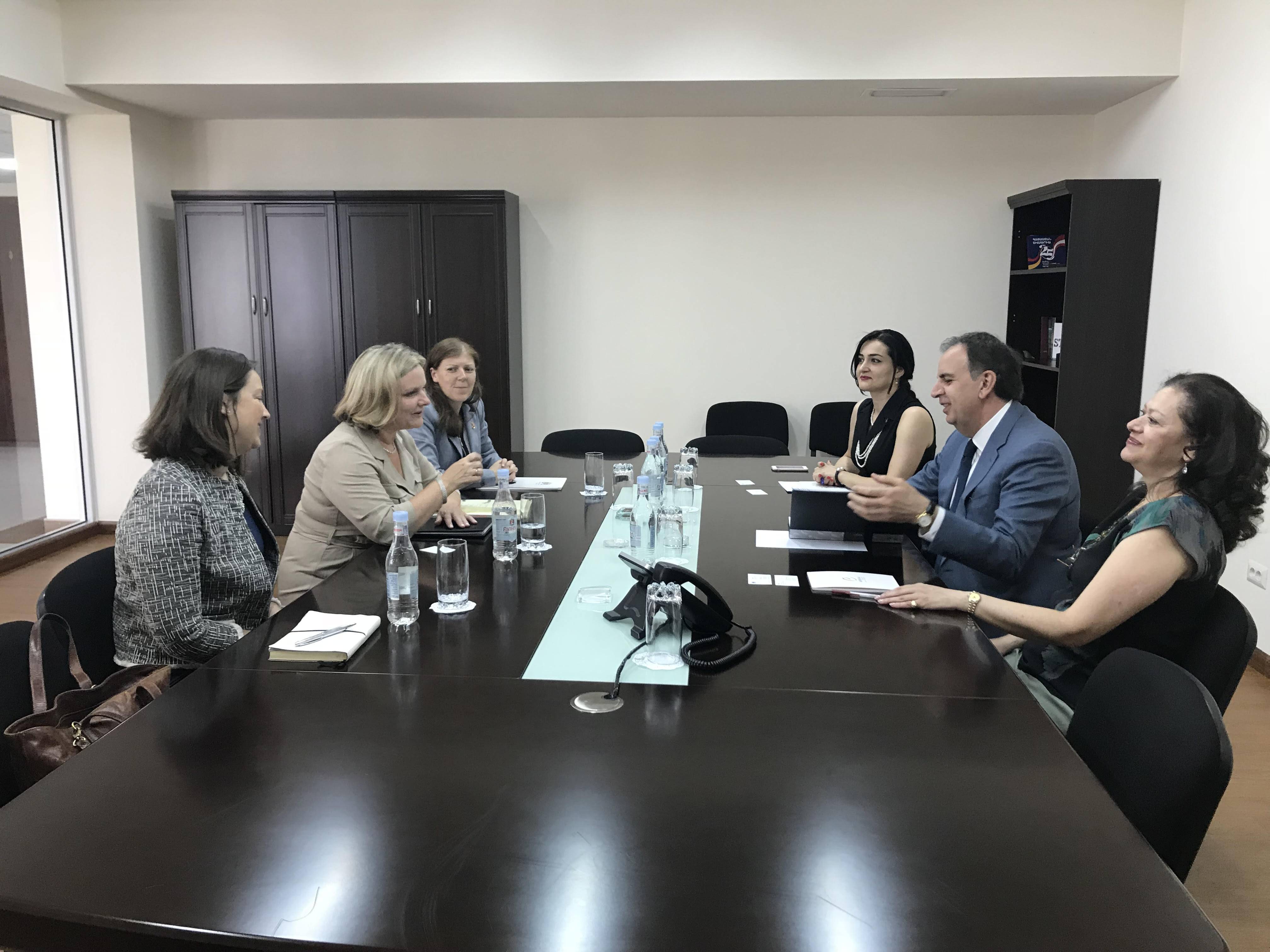 Meeting between Deputy Foreign Minister Garen Nazarian and Sara Croft, the UK Foreign and Commonwealth Office Lead Negotiator