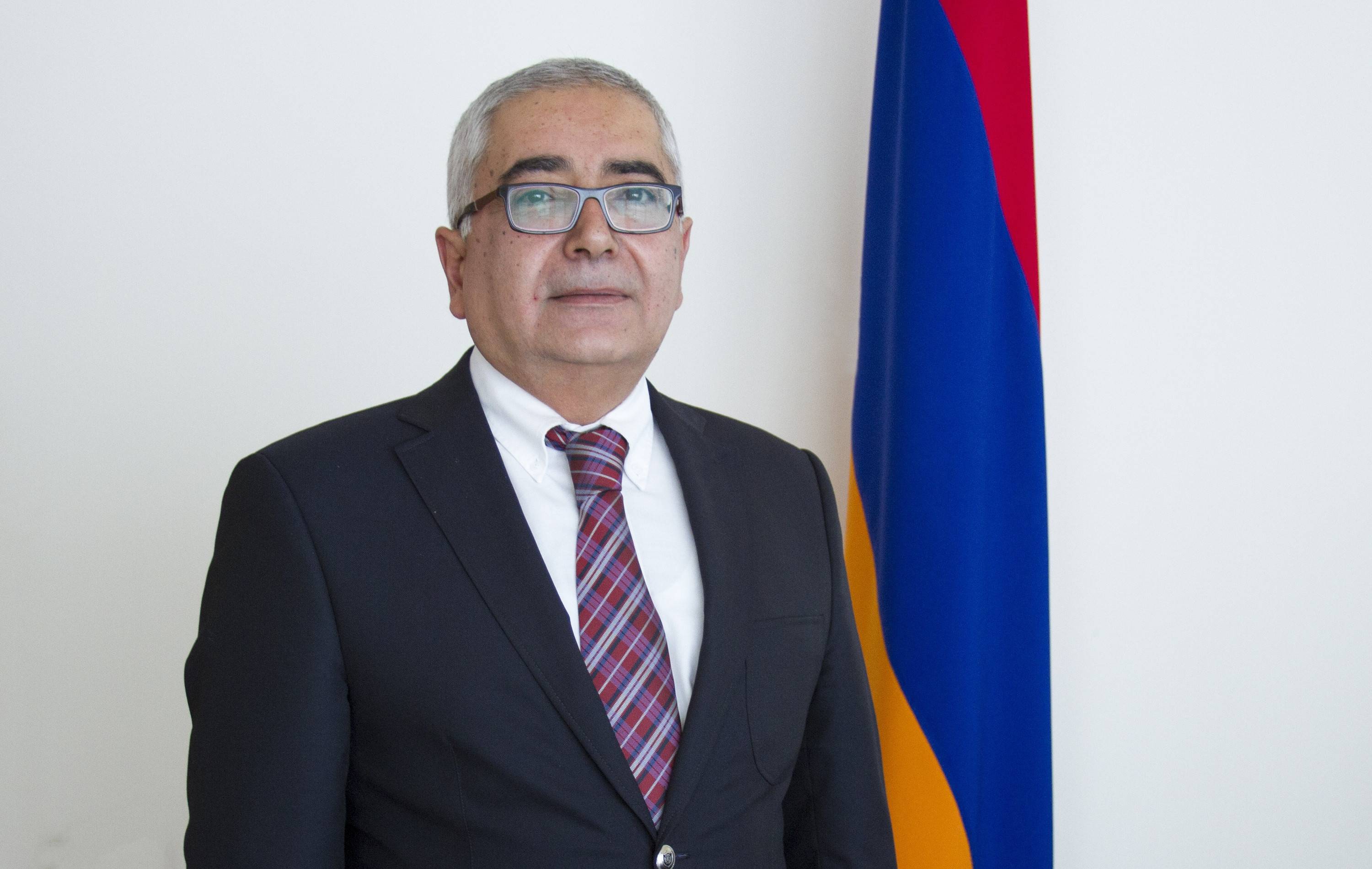 ՀՀ նախագահի հրամանագիրը Քուվեյթի Պետությունում Սարմեն Բաղդասարյանին արտակարգ և լիազոր դեսպան նշանակելու վերաբերյալ