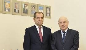 ԱՊՀ կանոնադրական և այլ մարմիններում ՀՀ մշտական ներկայացուցիչ Արմեն Ղևոնդյանը լիազորությունների հավատարմագիրը հանձնեց ԱՊՀ գործադիր կոմիտեի նախագահ-գործադիր քարտուղար Սերգեյ Լեբեդևին