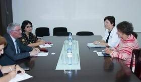 Deputy Foreign Minister Ashot Hovakimian met with Afshan Khan, UNICEF Regional Director for Europe and Central Asia