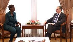 Le Chef de la diplomatie arménienne a eu une rencontre avec son homologue rwandaise