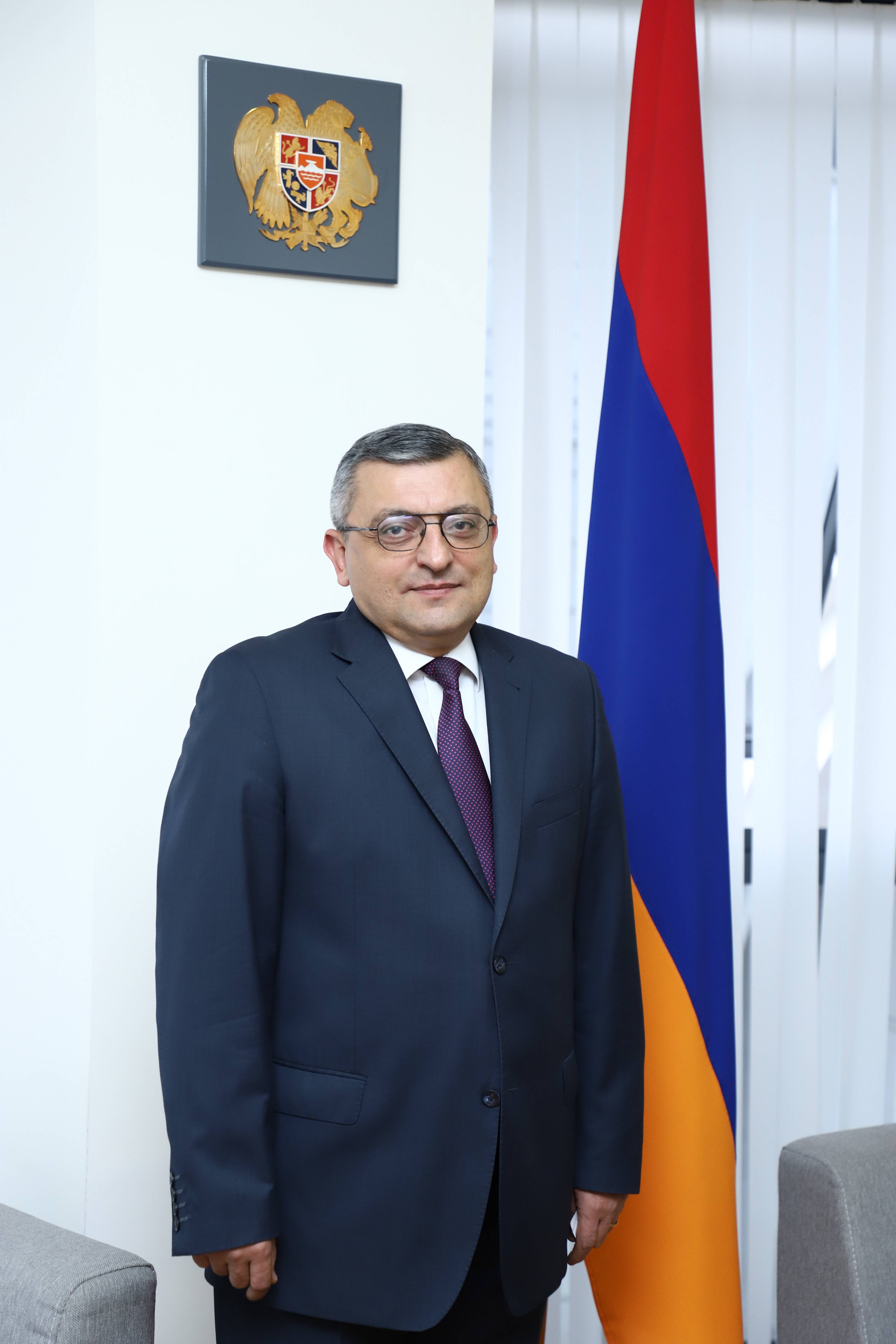 ՀՀ նախագահի հրամանագիրը Իրաքի Հանրապետությունում ՀՀ արտակարգ և լիազոր դեսպան նշանակելու վերաբերյալ