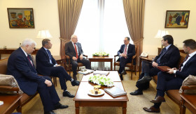 Rencontre entre le Ministre des Affaires étrangères d’Arménie par intérim et les Coprésidents du Groupe de Minsk de l’OSCE