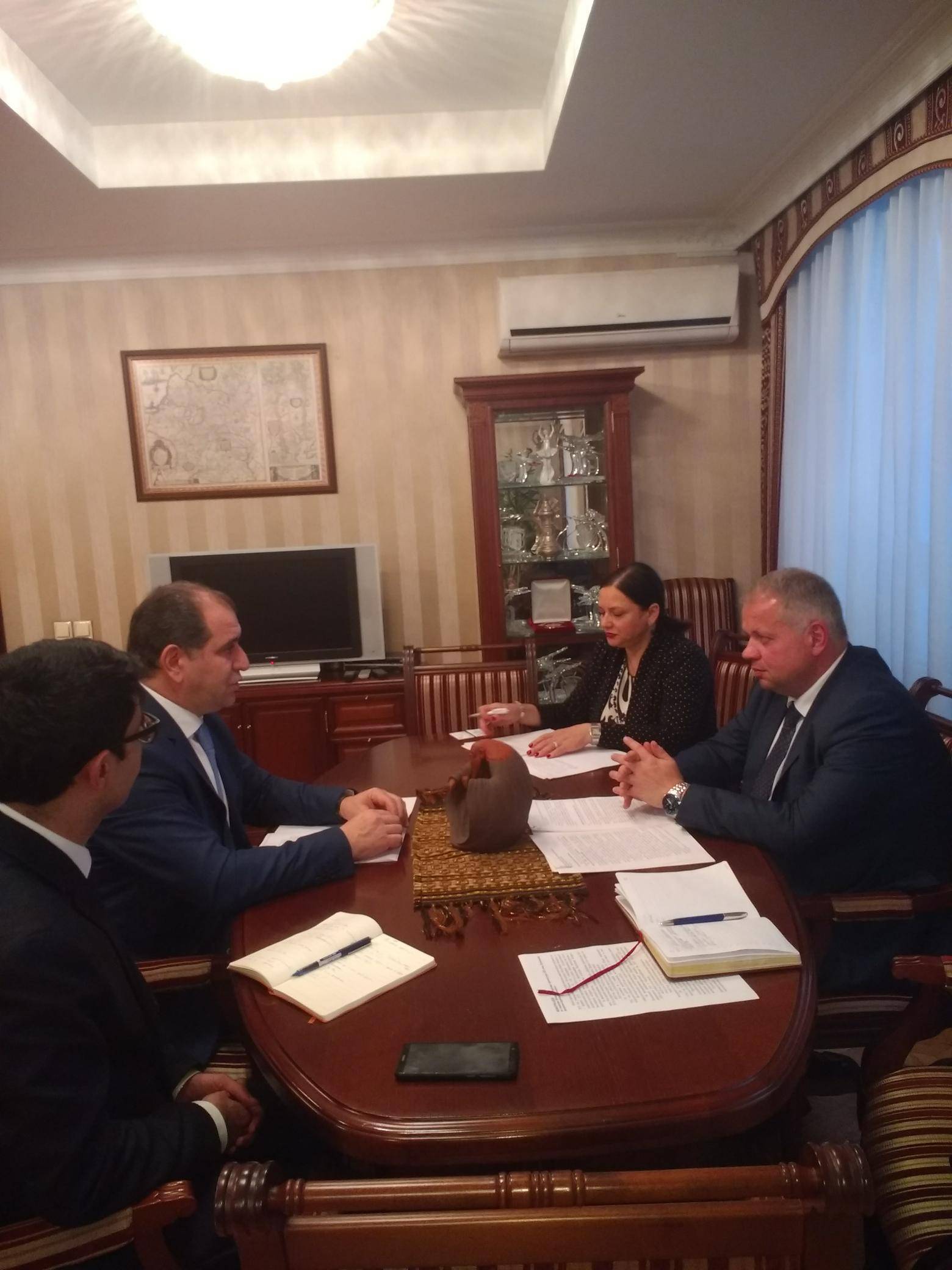 Դեսպան Արմեն Ղևոնդյանի և ԲՀ մշակույթի նախարար Յուրի Բոնդարի միջև հանդիպման մասին