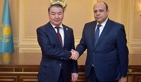 Ղազախստանում ՀՀ դեսպան Գագիկ Ղալաչյանի հանդիպումը ՂՀ Սահմանադրական խորհրդի նախագահի հետ