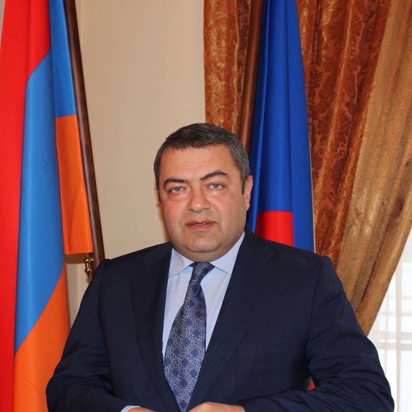 ՀՀ նախագահի հրամանագիրը Տիգրան Սեյրանյանին Ուկրաինայում ՀՀ Արտակարգ և լիազոր դեսպան նշանակելու մասին