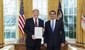 Ambassador Varuzhan Nersesyan presented his credentials to the President of the United States