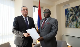 ԱԳ նախարարի տեղակալի հանդիպումը Հայաստանում Բենինի արտակարգ և լիազոր դեսպան հետ