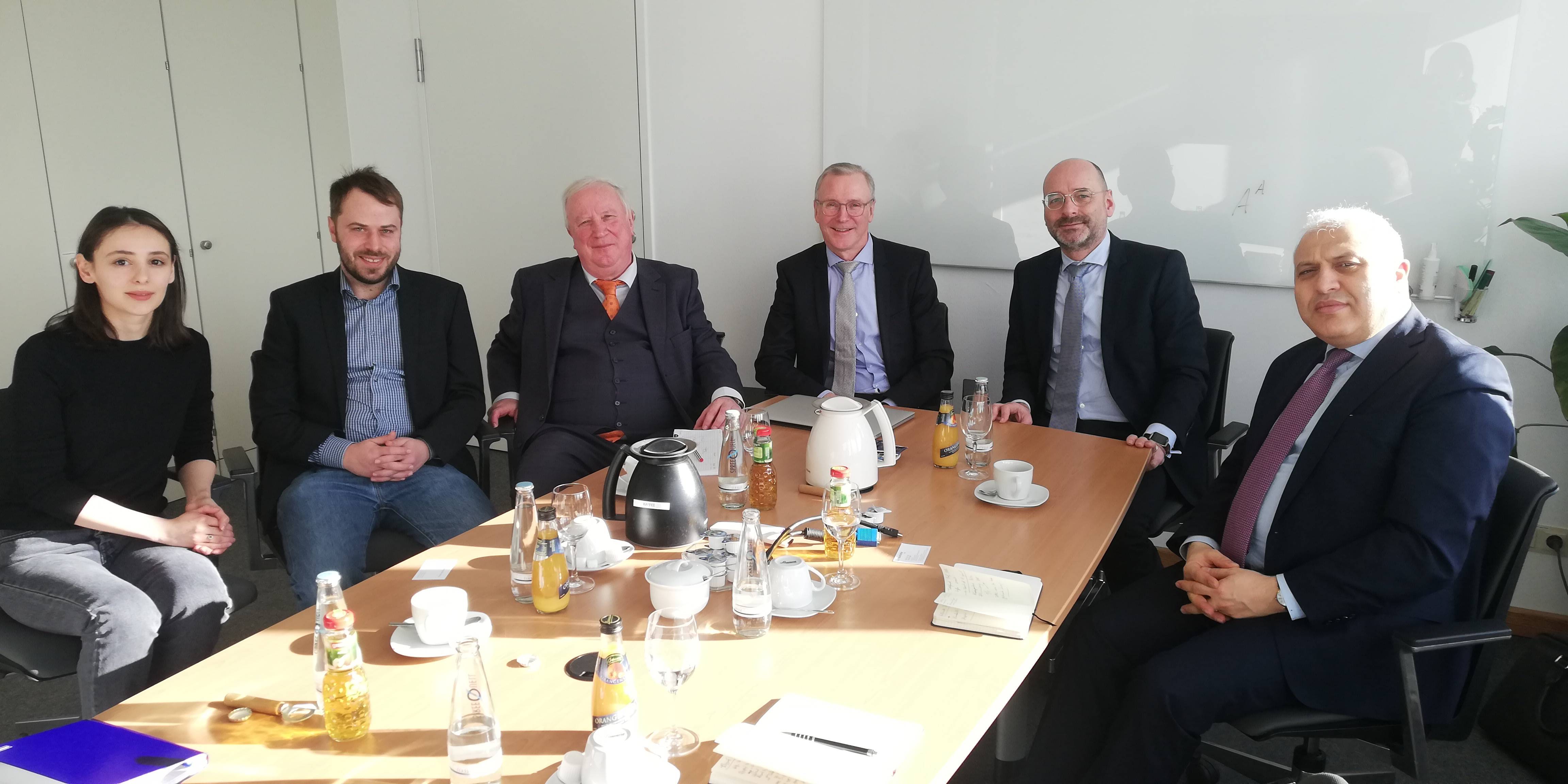 ԳԴՀ-ում ՀՀ դեսպանի հանդիպումը Ֆրաունհոֆեր ինստիտուտի ղեկավարության հետ