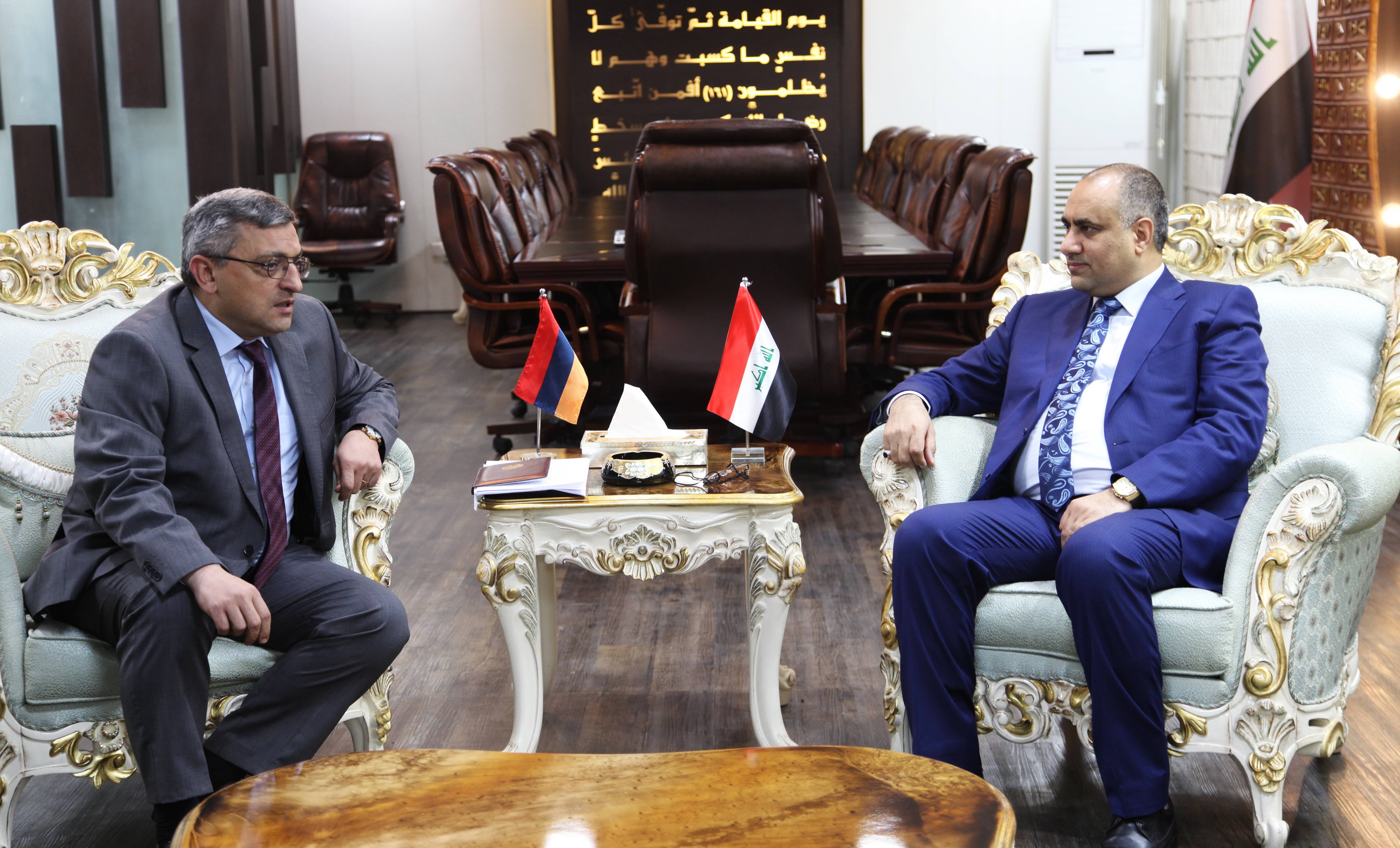 Դեսպան Հրաչյա Փոլադյանի հանդիպումն Իրաքի գյուղատնտեսության նախարարի հետ