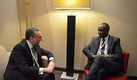 Rencontre entre les ministres des Affaires étrangères d’Arménie et de Rwanda