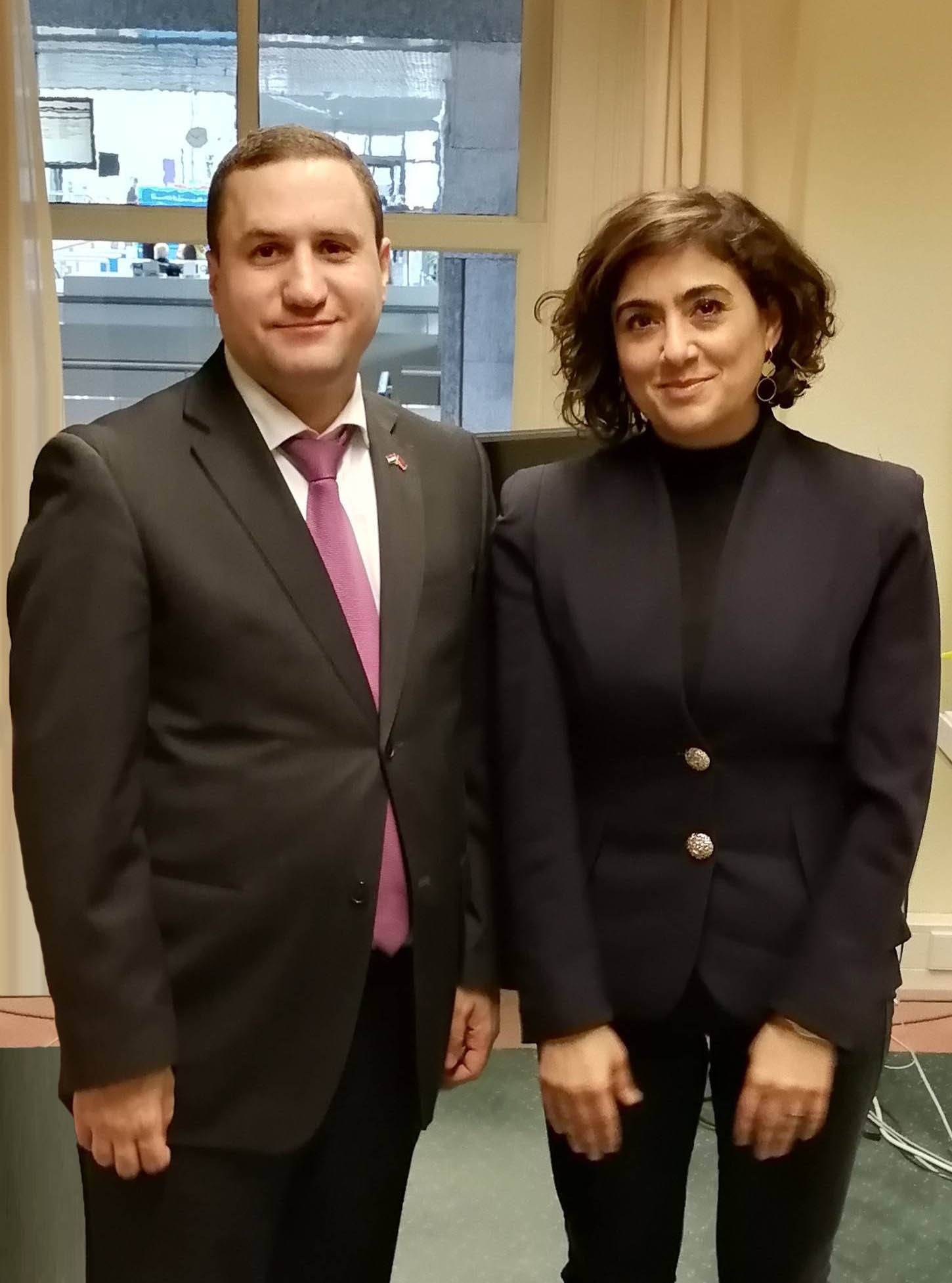 Հայաստանի դեսպանը հանդիպեց Նիդերլանդների Սոցիալիսատական կուսակցության արտաքին գործերի խոսնակին