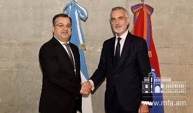 ՀՀ ԱԳ նախարարի տեղակալ Արտակ Ապիտոնյանի՝ Բուենոս Այրեսում կայացած հանդիպումների վերաբերյալ