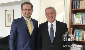 Չեխիայում ՀՀ դեսպանի հանդիպումը ՉՀ ԱԳ նախարարի տեղակալ Մարտին Սմոլեկի հետ