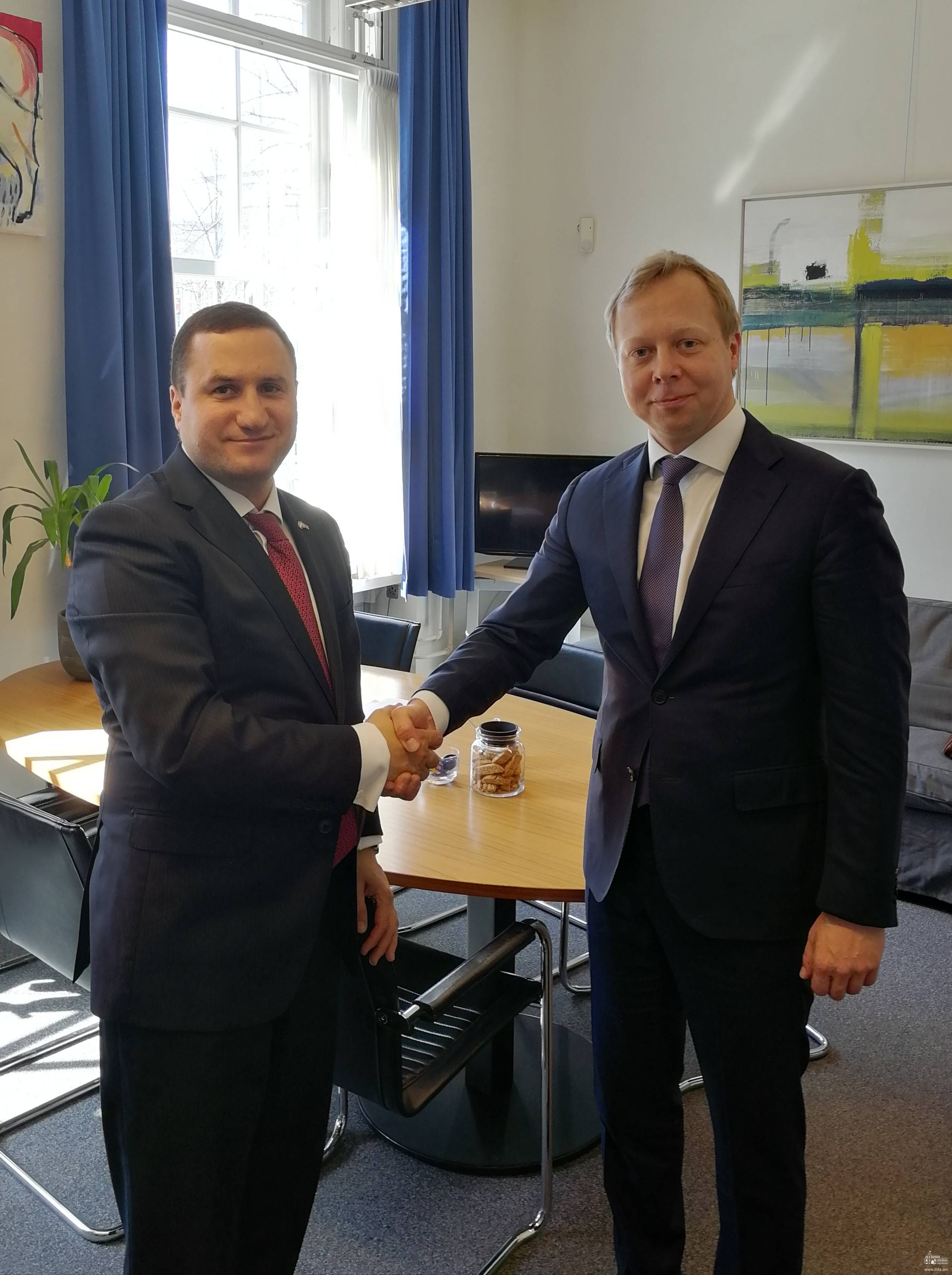 Նիդերլանդներում ՀՀ դեսպանի հանդիպումը Ազատության ու ժողովրդավարության ժողովրդական կուսակցության արտաքին քաղաքական հարցերով խոսնակի հետ