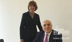 ԳԴՀ-ում ՀՀ դեսպանի հանդիպումը Քյոլնի քաղաքապետի հետ