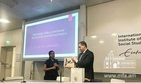 Հայաստանի արտաքին քաղաքականության թեմայով ՀՀ դեսպանի դասախոսությունը Էրազմուսի համալսարանում....