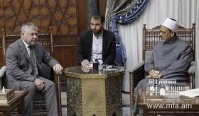 Դեսպան Գրիգորյանի հանդիպումը ալ-Ազհարի Գերագույն իմամի հետ