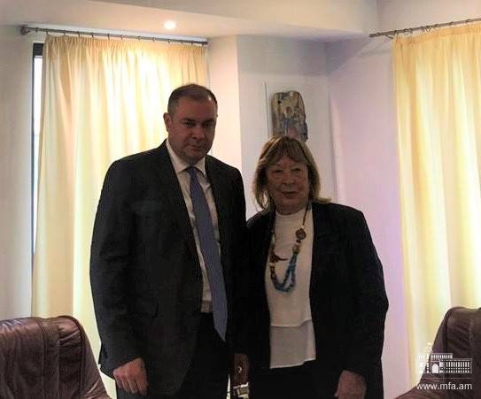 ՀՀ դեսպանի հանդիպումը Հունաստանի խորհրդարանի՝ Հունաստան-Հայաստան միջխորհրդարանական բարեկամության խմբի նախագահի հետ