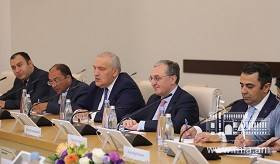 Foreign Minister Zohrab Mnatsakanyan's meeting with Archil Talakvadze, the Chairperson of the Parliament of Georgia.