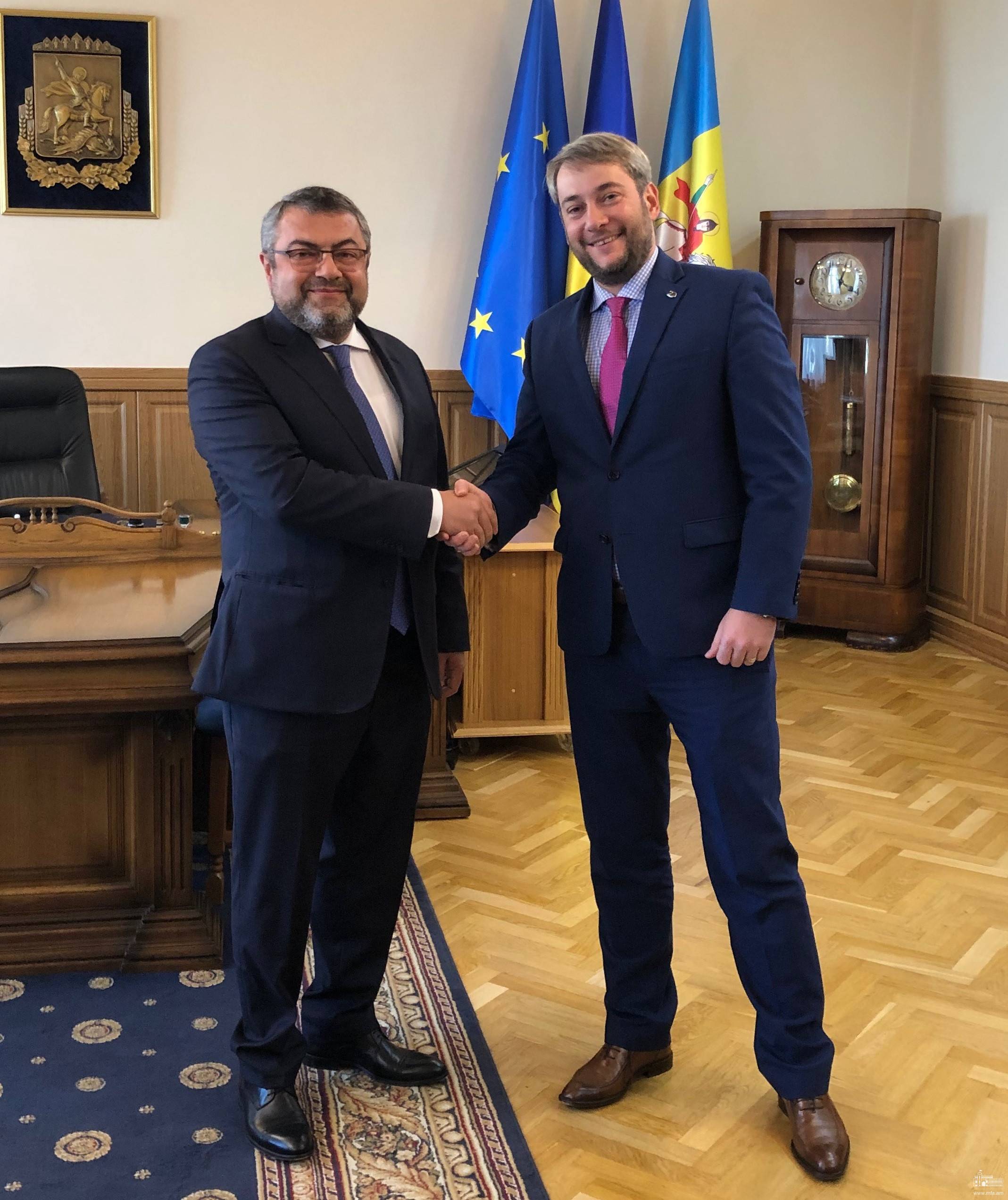 Ուկրաինայում ՀՀ դեսպանի հանդիպումը Կիևի մարզային պետական վարչակազմի նորանշանակ ղեկավարի հետ