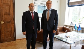 Դեսպան Մկրտչյանի հանդիպումն Էստոնիայի մշակույթի նախարարի հետ