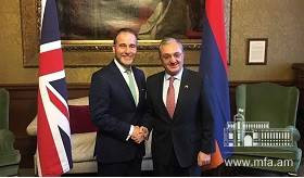Foreign Minister Zohrab Mnatsakanyan met with Christopher Pincher, Minister of State for Europe and the Americas of the UK