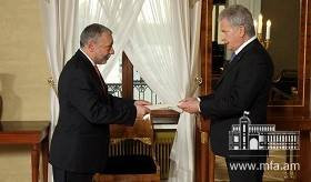 Դեսպան Արզումանյանն իր հավատարմագրերը հանձնեց Ֆինլանդիայի նախագահին