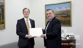 Ավստրալիայի նորանշանակ դեսպանն իր հավատարմագրերի պատճենը հանձնեց ՀՀ ԱԳ նախարարի տեղակալին