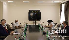 ԱԳ նախարար Զոհրաբ Մնացականյանի հանդիպումը «Հայ փախստականների հարթակ»-ի նախաձեռնող խմբի համակարգողի հետ