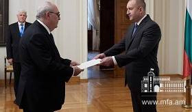 Դեսպան Եդիգարյանն իր հավատարմագրերը հանձնեց Բուլղարիայի Հանրապետության նախագահին